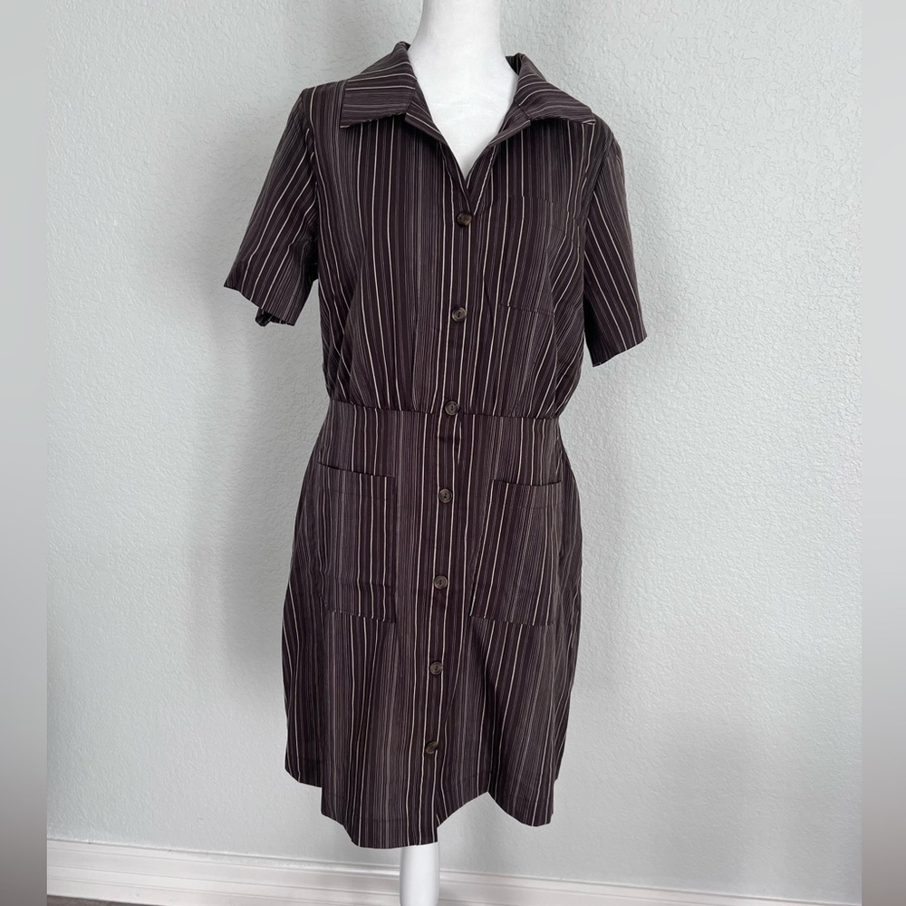 GILLI NWT Half Sleeve Shirt Dress Brown/White Stripe Size M Elastic Waist Back